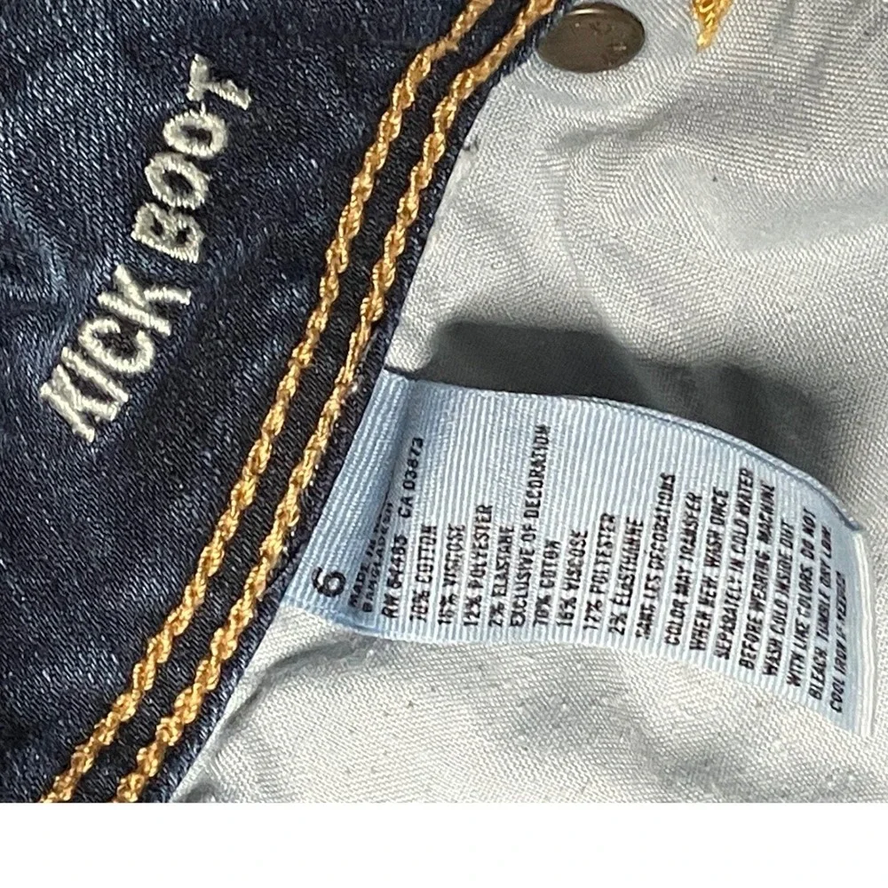 American Eagle Outfitters Kick Boot Jeans Womens Size 6 Dark Wash Denim - Picture 7 of 7